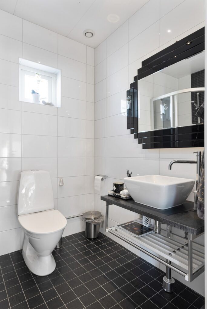 Badrumsbygge. Gribbylund i Järfälla, Stockholm | Byggentreprenad och Plattsättning från Stockholm